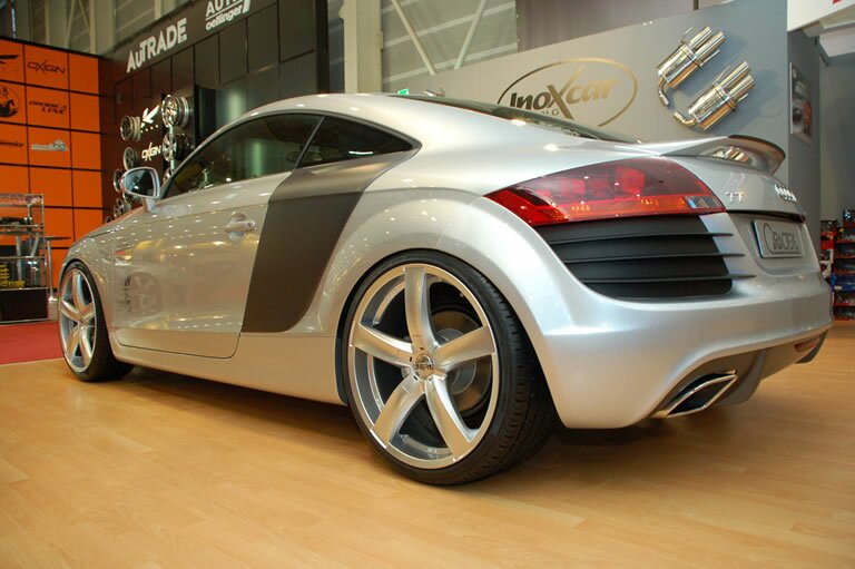 R8 like tuning of Audi TT Some photos of Auti TT tunned like a Audi R8